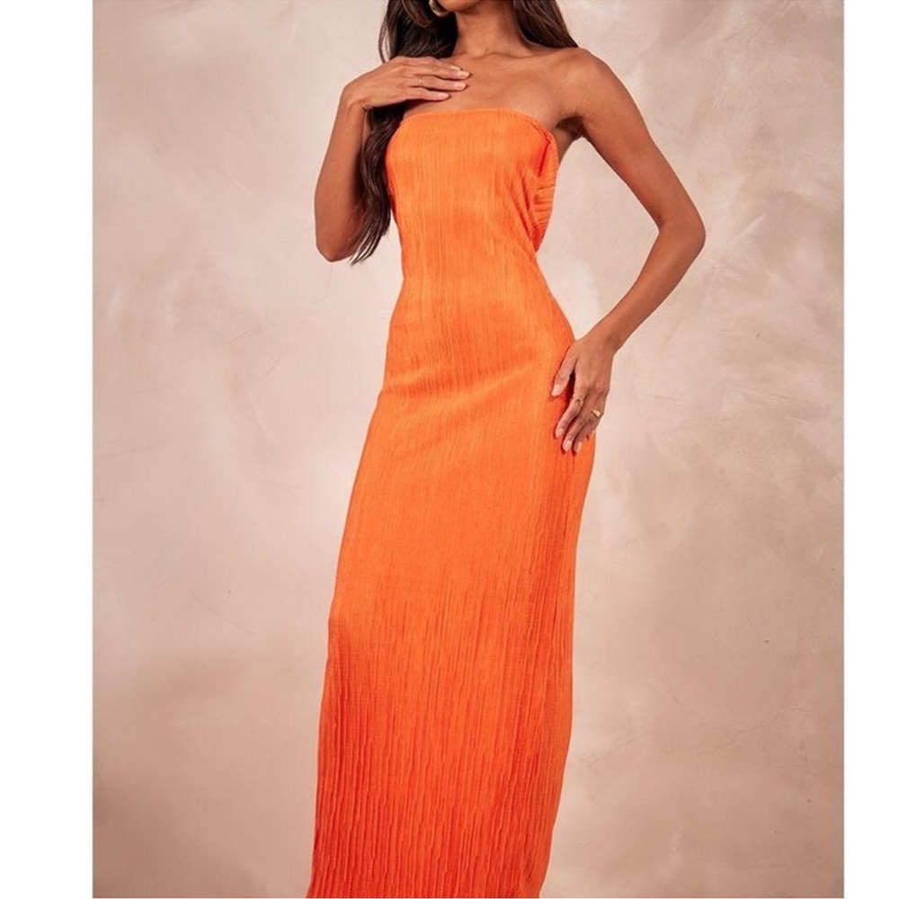 PrettyLittleThing orange plisse bandeau cowl back maxi dress NWT